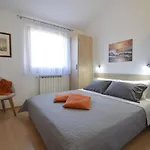 Apartment Laura - Mdn105