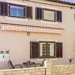 Beautiful Home In Pomer With Wifi