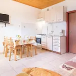 Awesome Apartment In Pula With Wifi