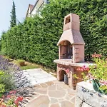 1 Bedroom Beautiful Apartment In Moscenicka Draga