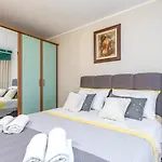 Apartment Mirela