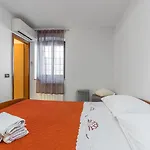 Apartments Grgeta Funtana