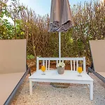 Apartment Percic With Shared Pool