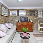 House Stinjan 2148