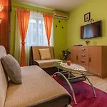 Nice Apartment In Premantura With Wifi