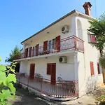 Apartments Franjo Near Center
