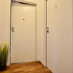 Brand New Centre Apartment 2