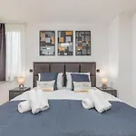 Villa D