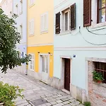 Apartment Anika Old Town