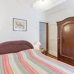 1 Bedroom Stunning Home In Funtana