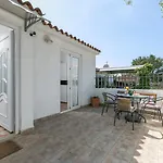 Parentium Apartment
