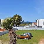 Apartments Drago 589