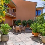 2 Bedroom Nice Apartment In Gajana