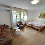Apartments Lungo