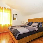 Casa Parenzana In Porec - Haus Fuer 7-9 Personen