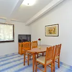 Apartments Mira 667