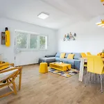Sunny Sunny Peroj