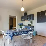 1 Bedroom Stunning Apartment In Pula