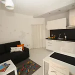 Dandelion Apartment - Free Parking