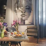 E&F Luxury Apartments