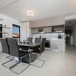 Apartment Malu