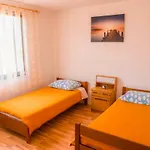 Apartment Leon