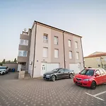 Apartment Mimi Munida 128G