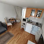 Sweet House And Apartment