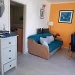 Green Olive Apartment