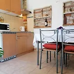 Nice Apartment Montepozzo With Private Garden