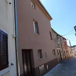 Apartment Bitinada