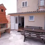 Apartment Klea - Cosy, Near City Center