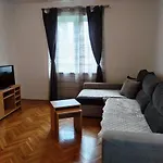 Apartment Violeta 2