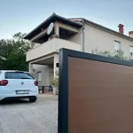Apartment Simba 2