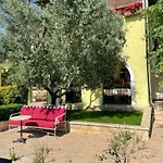 Apartments Sterna