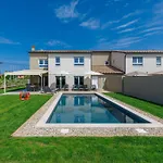 Holiday Home Villa Lea By Interhome