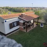Apartment Little House