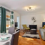 Apartment In Pula - Istrien 42563