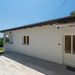 Holiday Home Saladinka With Whirlpool