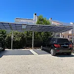 Black Pearl Souterain 5 Personen With Free Ev Ch-Station