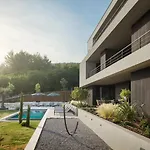 Oltremare Premium Suite Apartment W/Pool In Rabac