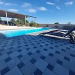 Vila Nejra1 Sa Bazenom