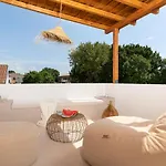 Andresitas Palace - Tropical Castle With Rooftop Terrace