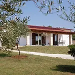Holiday House Ivanka For 5 Persons With Pool Contry Side Of Rovinj