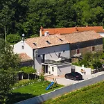 Casa Evina
