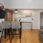 Zid Apartman