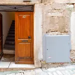 Beautiful Apartment In Rovinj With Kitchen