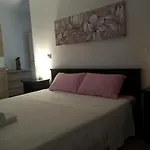 Holiday House Emc