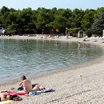 Apartments With A Parking Space Murine, Umag - 13302