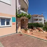 Apartments By The Sea Medulin - 16533